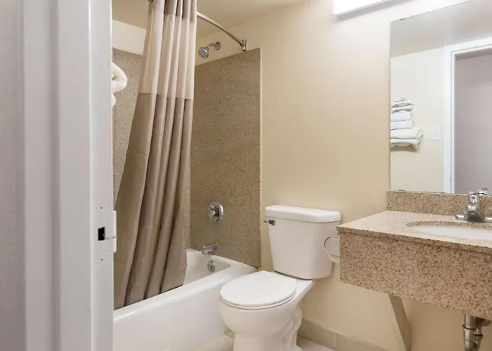 Hotel 6-lincoln, Il 2*